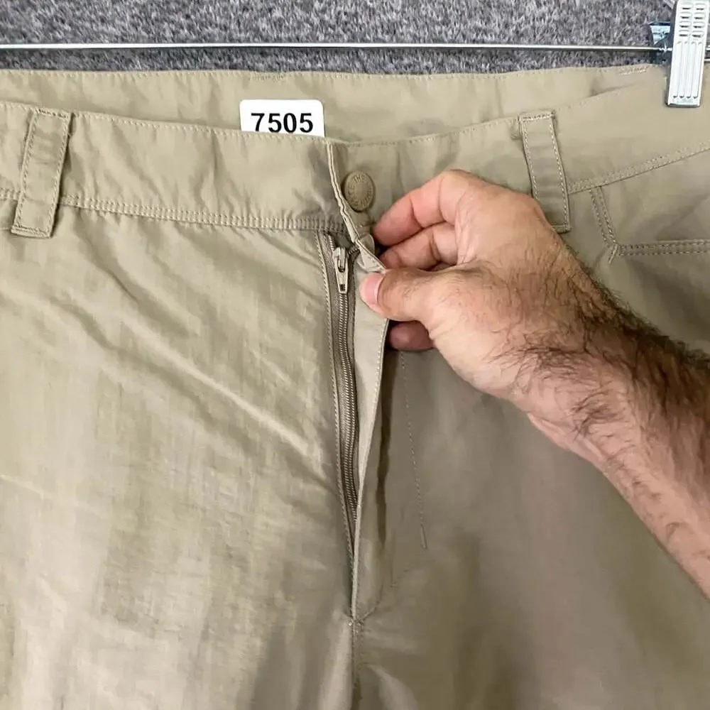 The North Face Men's Size 38 Beige Straight Leg Nylon Outerwear Pants